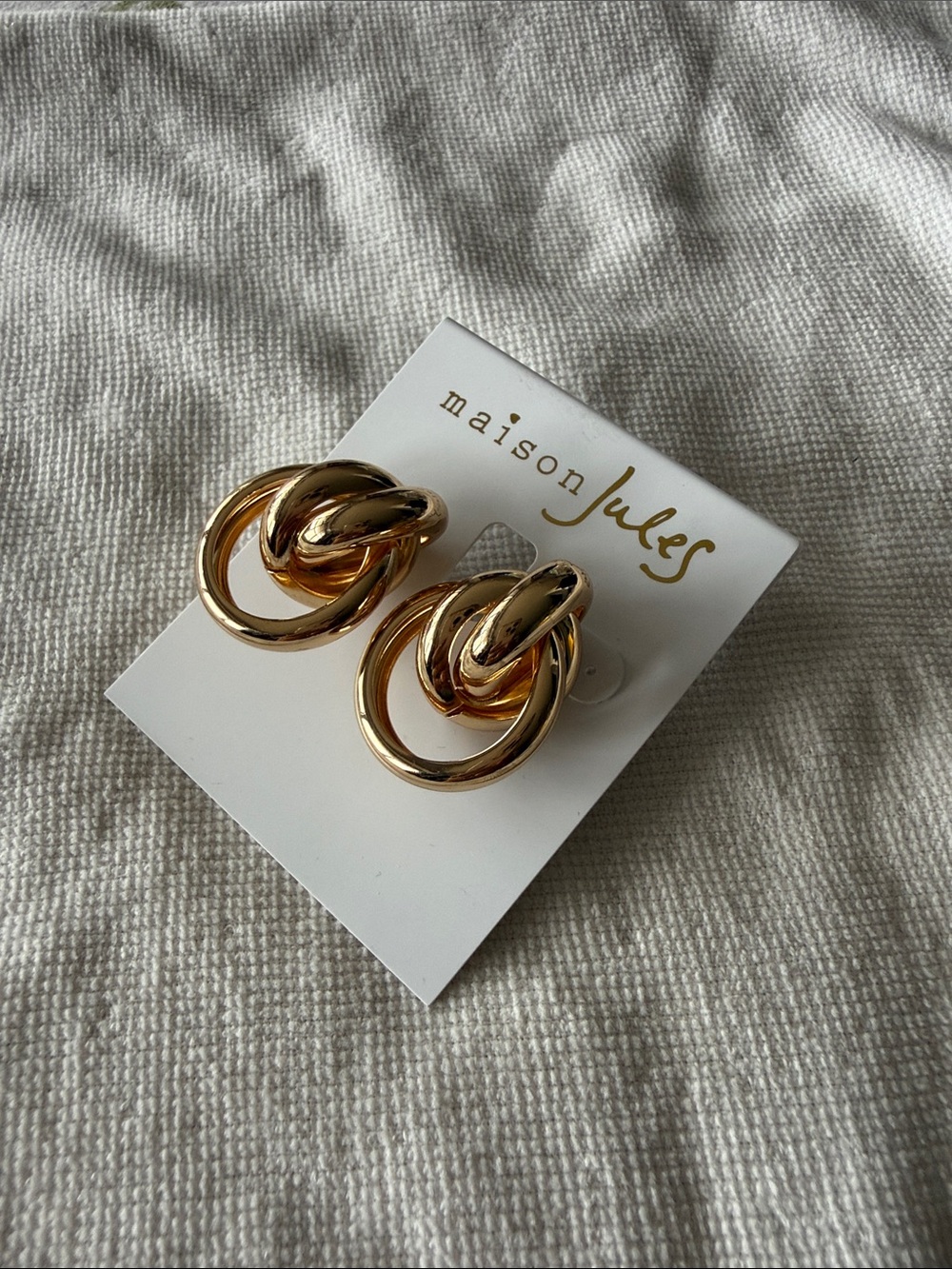 Maison Jules Shiny Gold Interlocking Knot Hoop Earrings